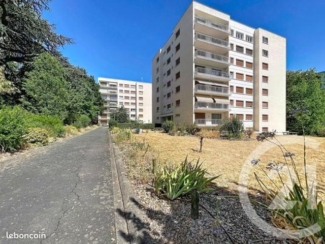 Appartement 4 pièces 90 m²