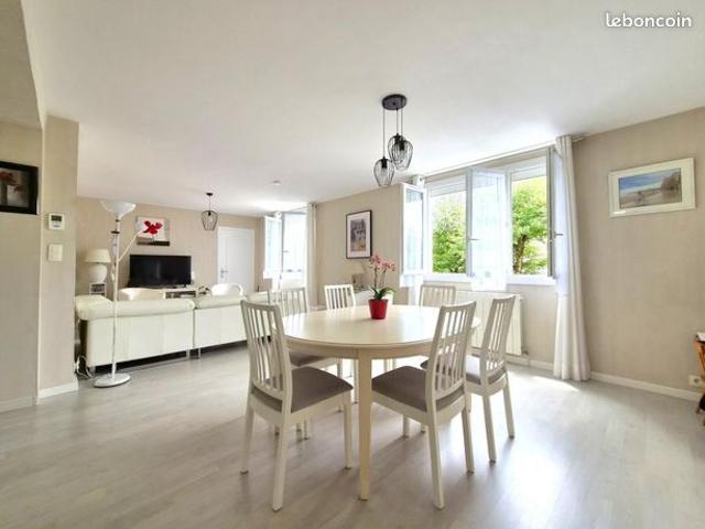Appartement 4 pièces 90 m²