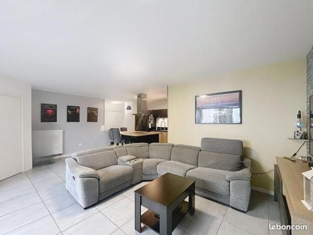 Appartement 4 pièces 90 m²
