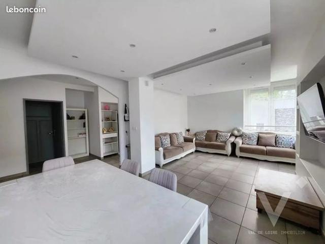 Appartement 4 pièces 90 m²