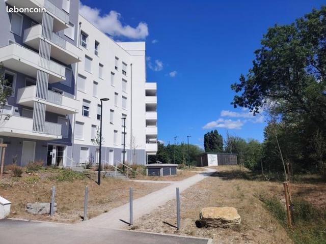 Appartement 4 pièces 90 m²