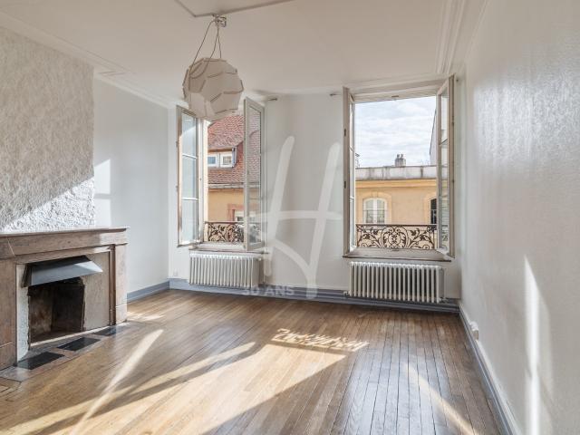 Appartement 4 pièces 90 m²
