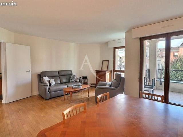 Appartement 4 pièces 90 m²