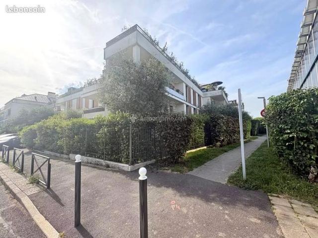 Appartement 4 pièces 90 m²