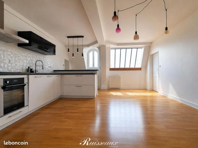 Appartement 4 pièces 90 m²