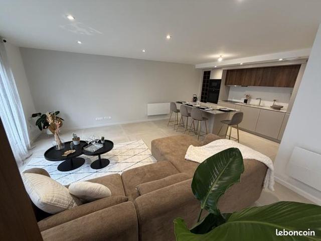 Appartement 4 pièces 90 m²