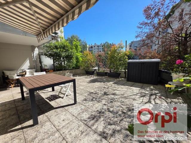 Appartement 4 pièces 90 m²