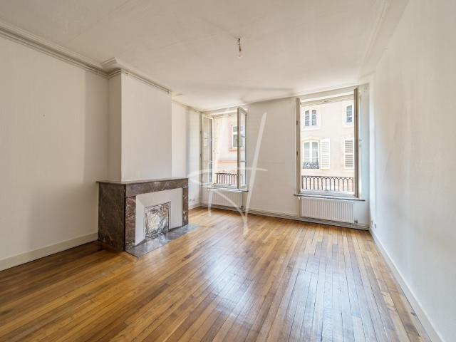 Appartement 4 pièces 90 m²