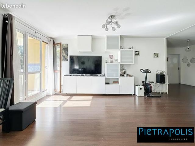 Appartement 4 pièces 90 m²