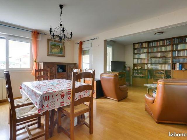 Appartement 4 pièces 90 m²