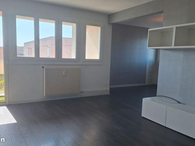 Appartement 4 pièces 90 m²