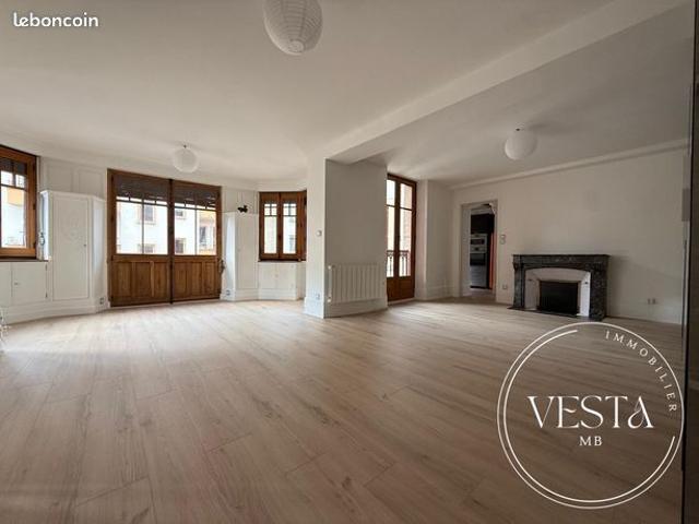 Appartement 4 pièces 90 m²