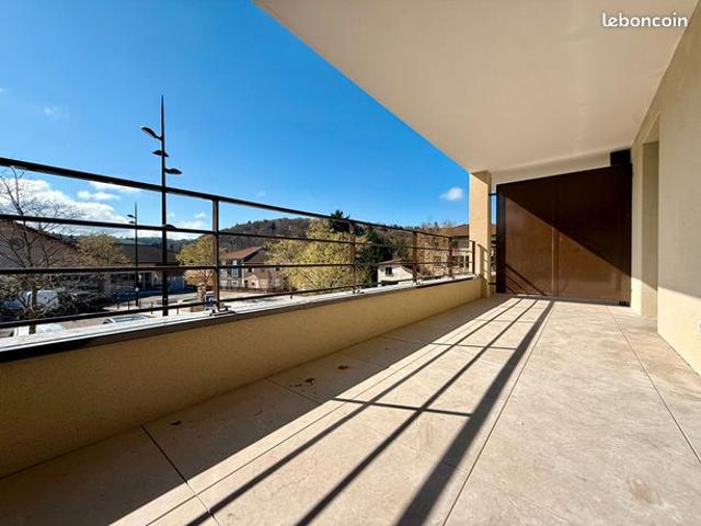 Appartement 4 pièces 90 m²