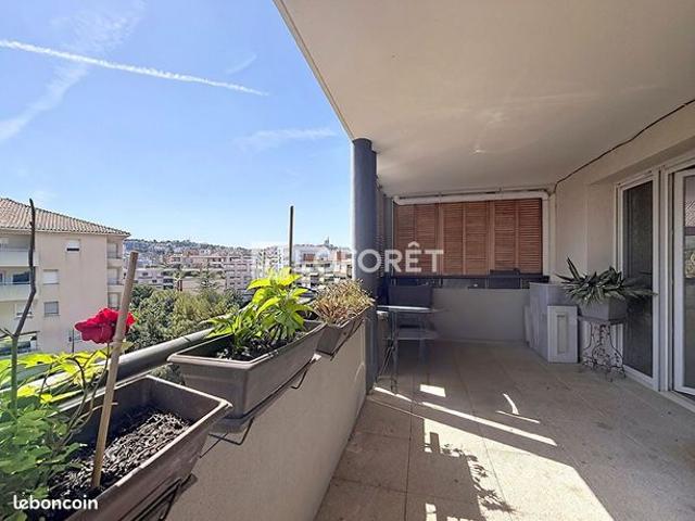 Appartement 4 pièces 90 m²