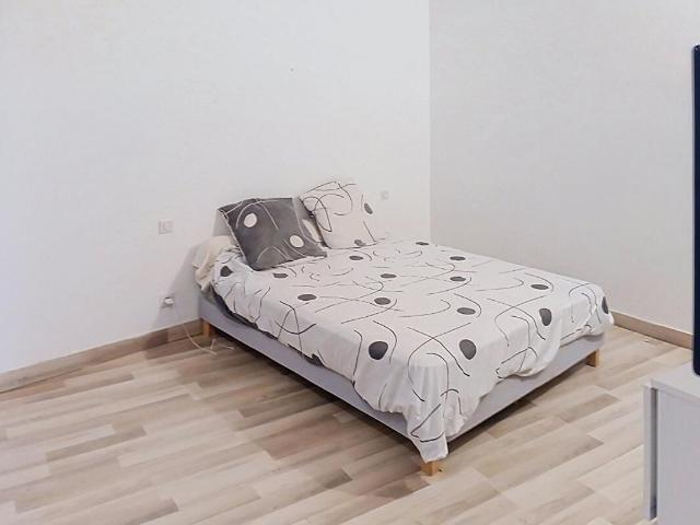 Appartement 4 pièces, 91 m² à louer à Le Val 83143