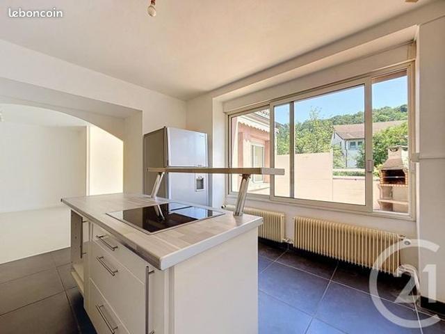 Appartement 4 pièces 91 m²