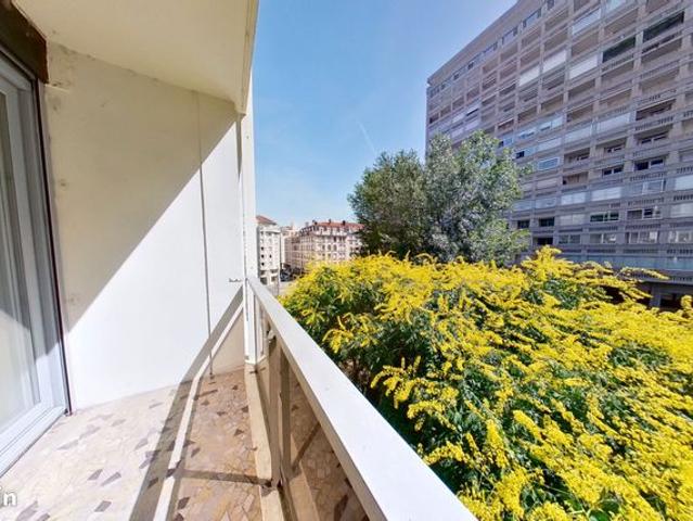 Appartement 4 pièces 91 m²