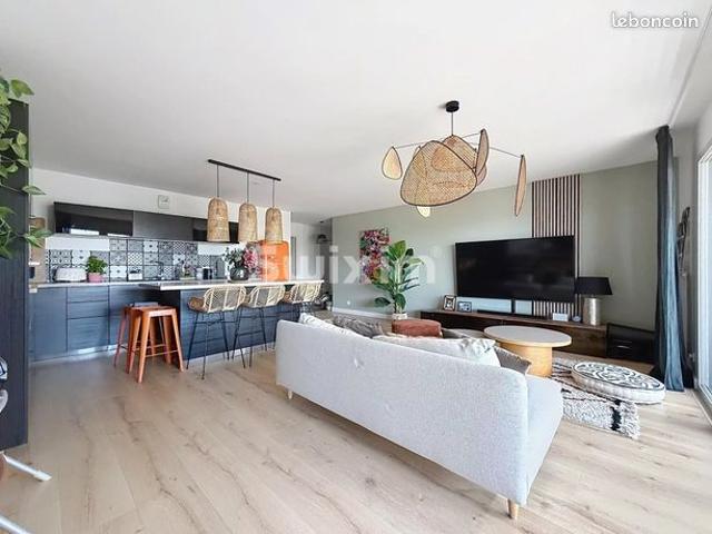 Appartement 4 pièces 91 m²