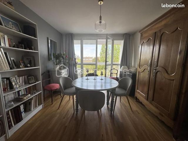 Appartement 4 pièces 91 m²