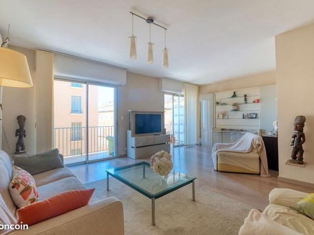 Appartement 4 pièces 91 m²