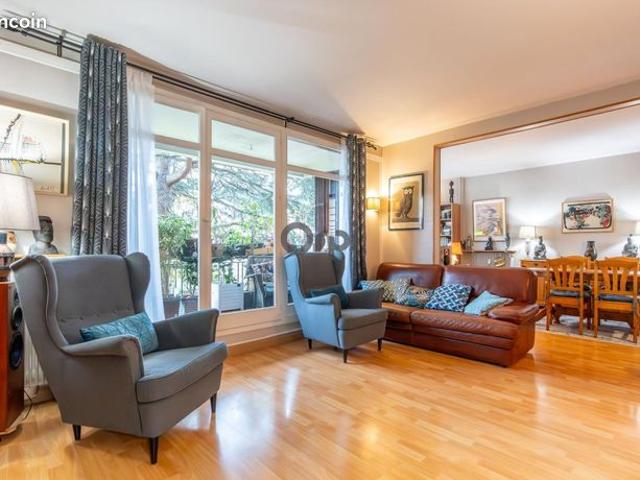 Appartement 4 pièces 91 m²