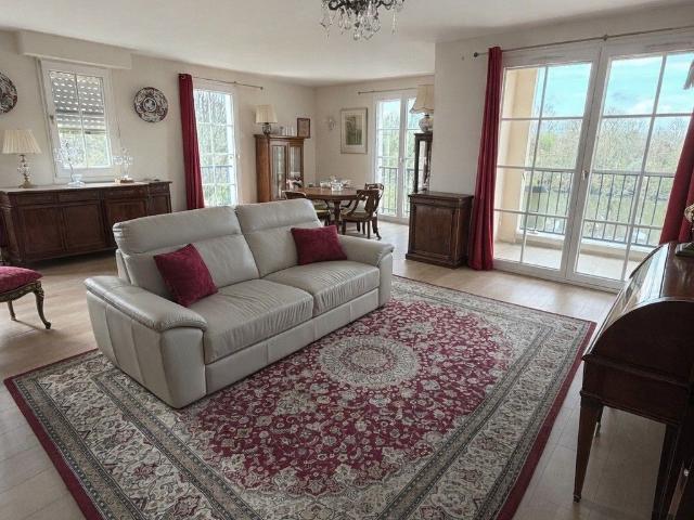 Appartement 4 pièces 91 m²
