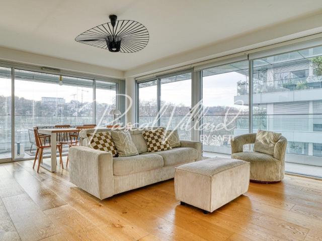Appartement 4 pièces 91 m²