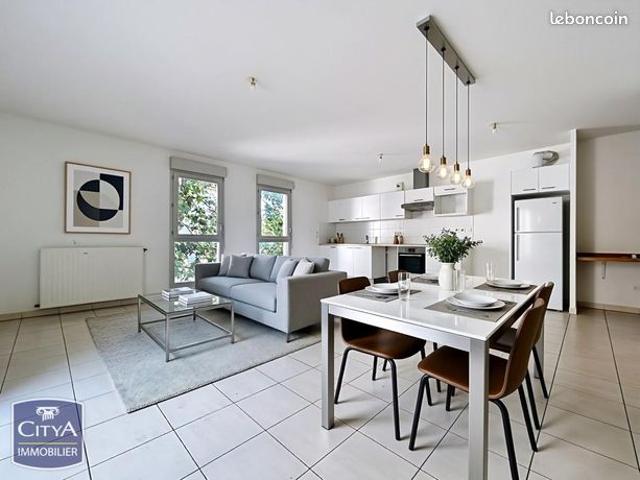 Appartement 4 pièces 91 m²