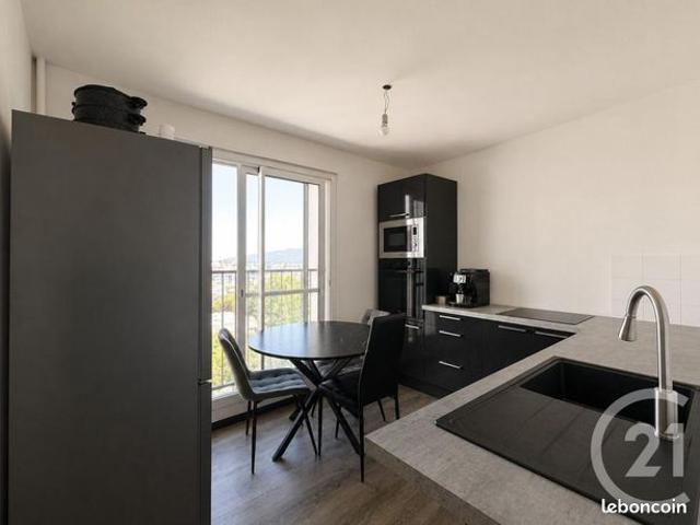 Appartement 4 pièces 91 m²