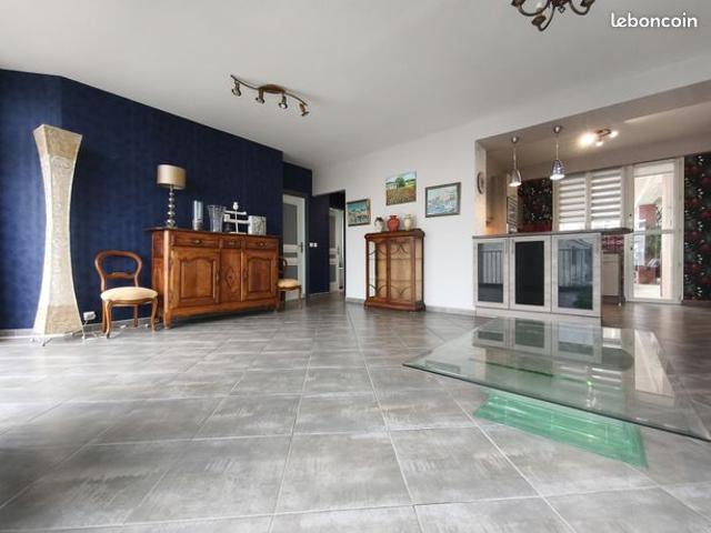 Appartement 4 pièces 91 m²