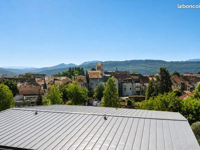 Appartement 4 pièces 91 m²