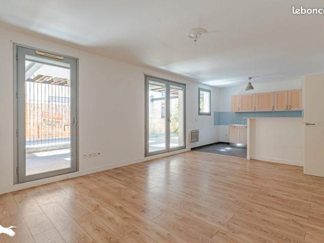 Appartement 4 pièces 91 m²