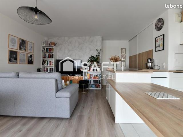 Appartement 4 pièces 91 m²