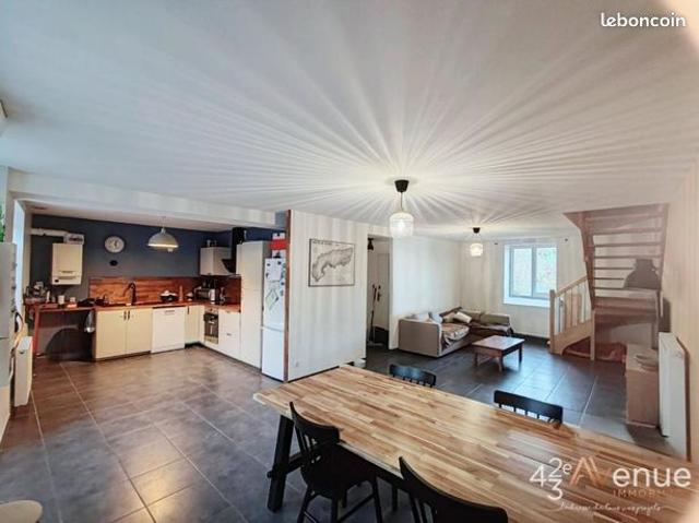 Appartement 4 pièces 91 m²