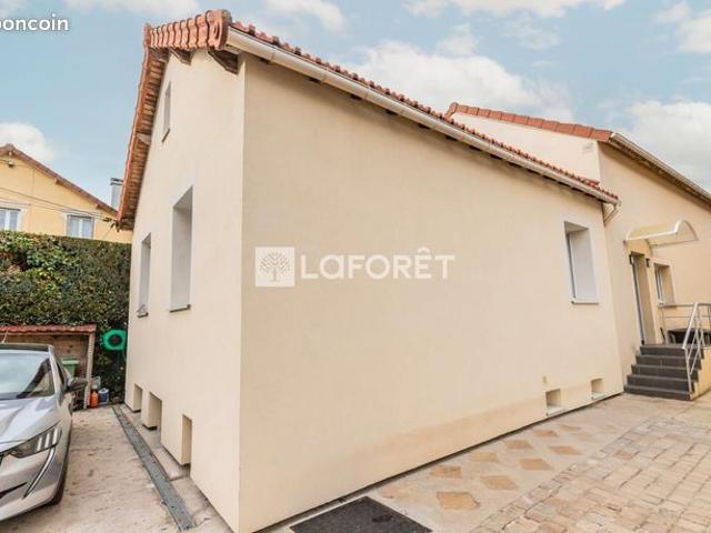 Appartement 4 pièces 91 m²