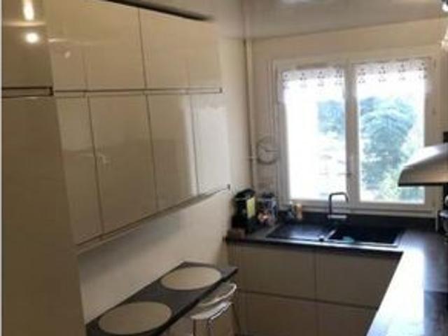 Appartement 4 pièces, 92 m² à louer à Montigny le Bretonneux 78180