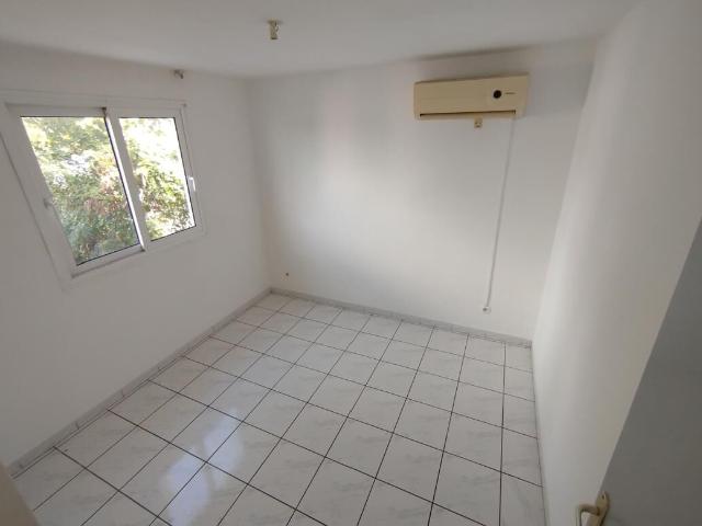 Appartement 4 pièces, 92 m² à louer à Saint Louis 97450