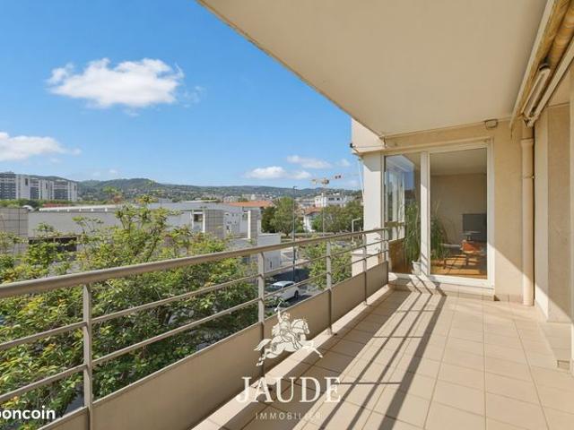 Appartement 4 pièces 92 m²
