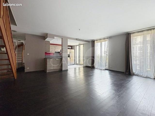 Appartement 4 pièces 92 m²