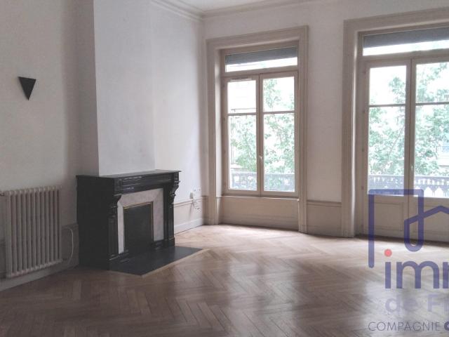 Appartement 4 pièces 92 m²