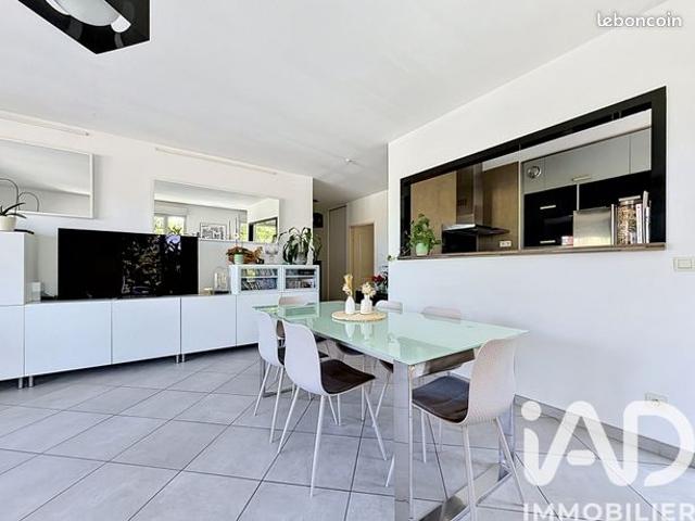 Appartement 4 pièces 92 m²