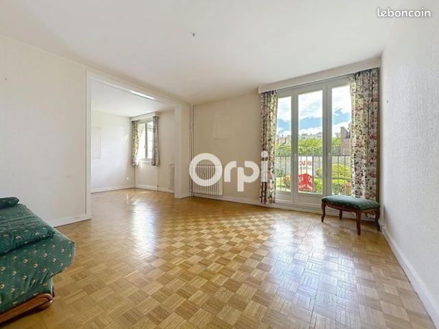 Appartement 4 pièces 92 m²