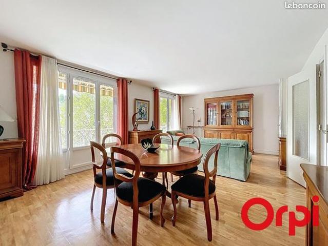 Appartement 4 pièces 92 m²
