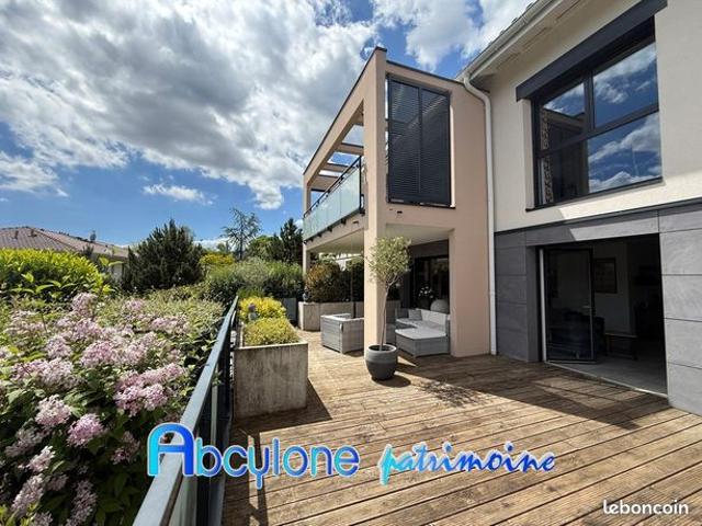 Appartement 4 pièces 92 m²