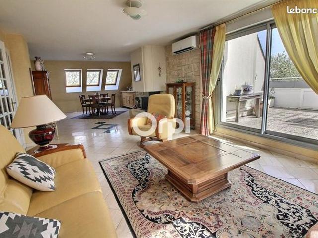 Appartement 4 pièces 92 m²