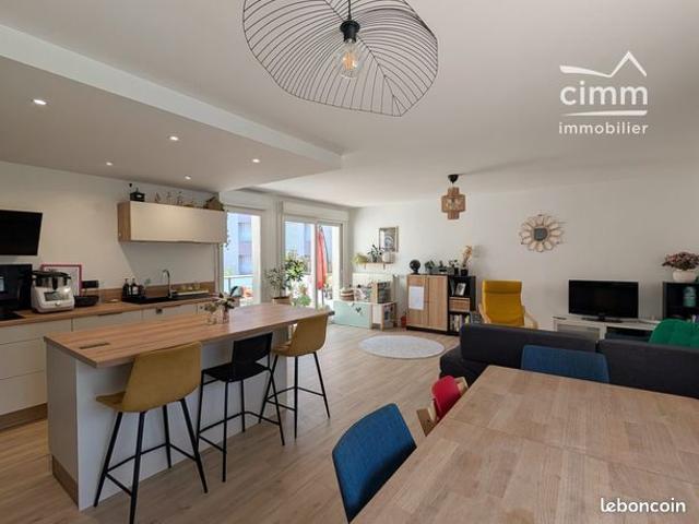 Appartement 4 pièces 92 m²