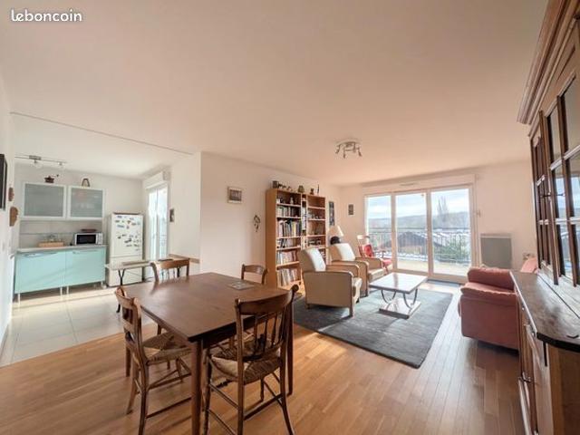 Appartement 4 pièces 92 m²