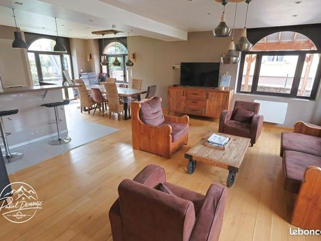 Appartement 4 pièces 92 m²