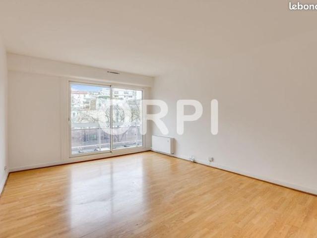 Appartement 4 pièces 92 m²