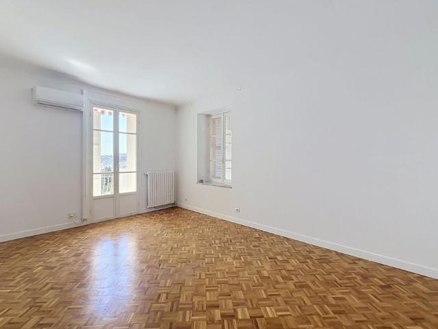 Appartement 4 pièces 97.54 m²